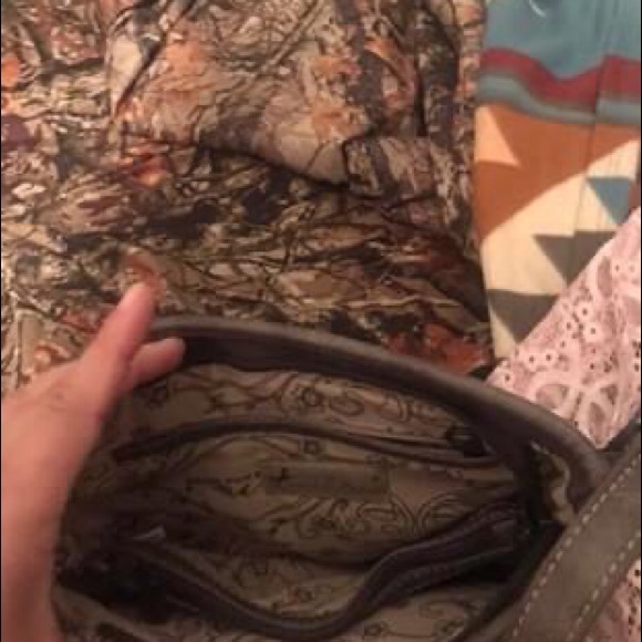 Purse - Picture 2 of 3